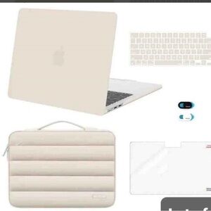 Brand New Mosiso MacBook Air 13 Set